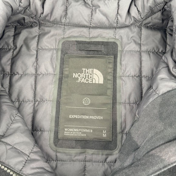 The‎ North Face Women's GTX PrimaLoft Insulated Parka Black Camo Hooded M - Picture 6 of 10
